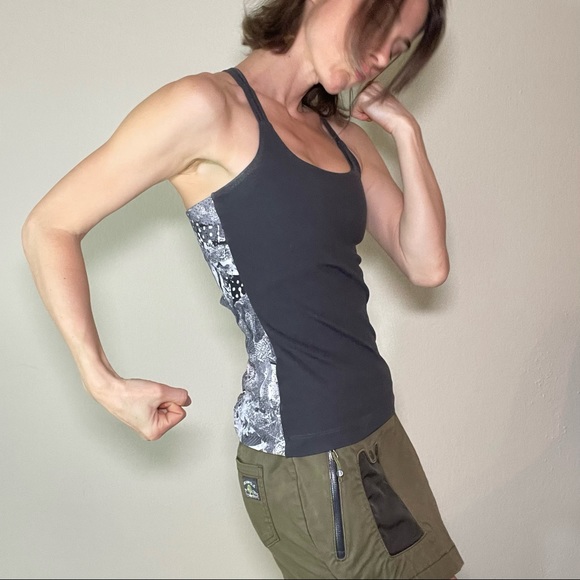 Viva O Sol Criss across Open Back Athletic Stretchy Tank Top Grey - Picture 8 of 11